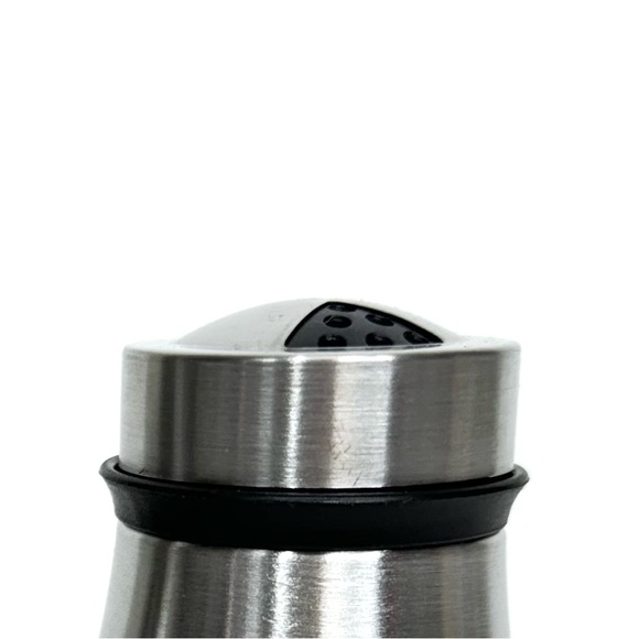 Salt & Pepper Shakers Two Size Plastic Sifters Snap On Top Stainless Steel Glass - Picture 6 of 12